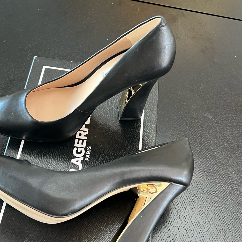 Karl Lagerfeld  US 8.5 / EU 39 Never worn